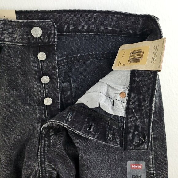 Levi's 501 Original Jeans Button Fly Black Wash Men's "30x32" Actual 32x31 NWT - Picture 3 of 10